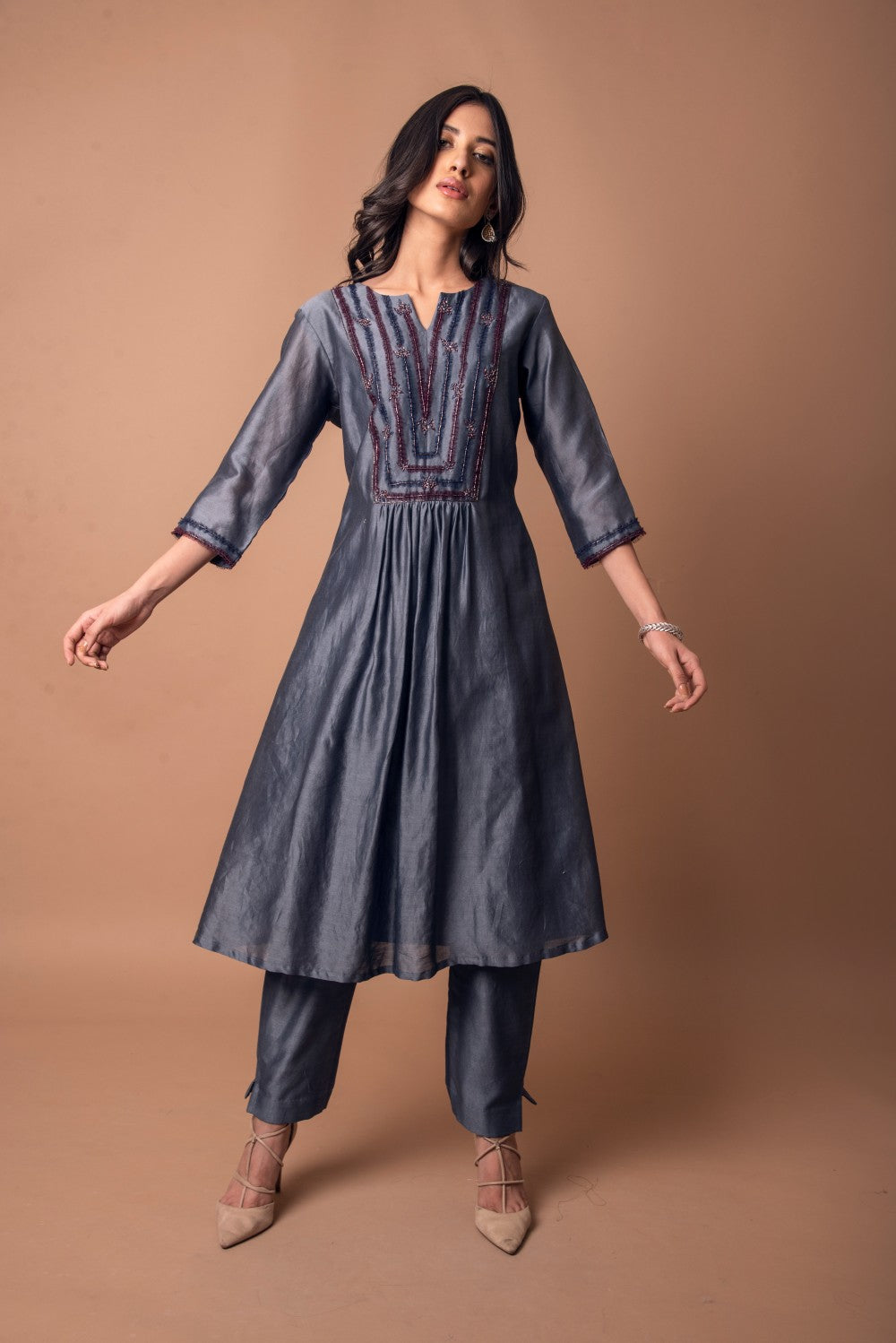 DARK GREY EMBROIDERED KURTA SET