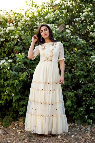 Off White Tier Anarkali