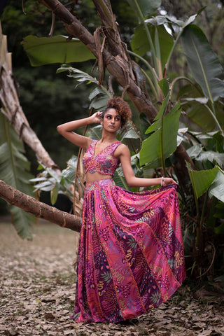 CROP TOP WITH LEHENGA